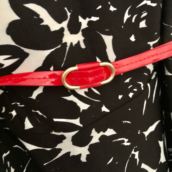 DRESS BARN Sleeveless Floral Fit & Flare Dress - Picture 9 of 16